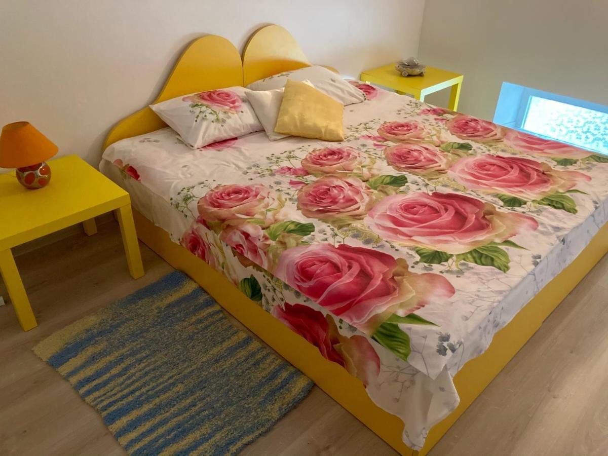 Apartment Bombonyerka Drohobych Bagian luar foto
